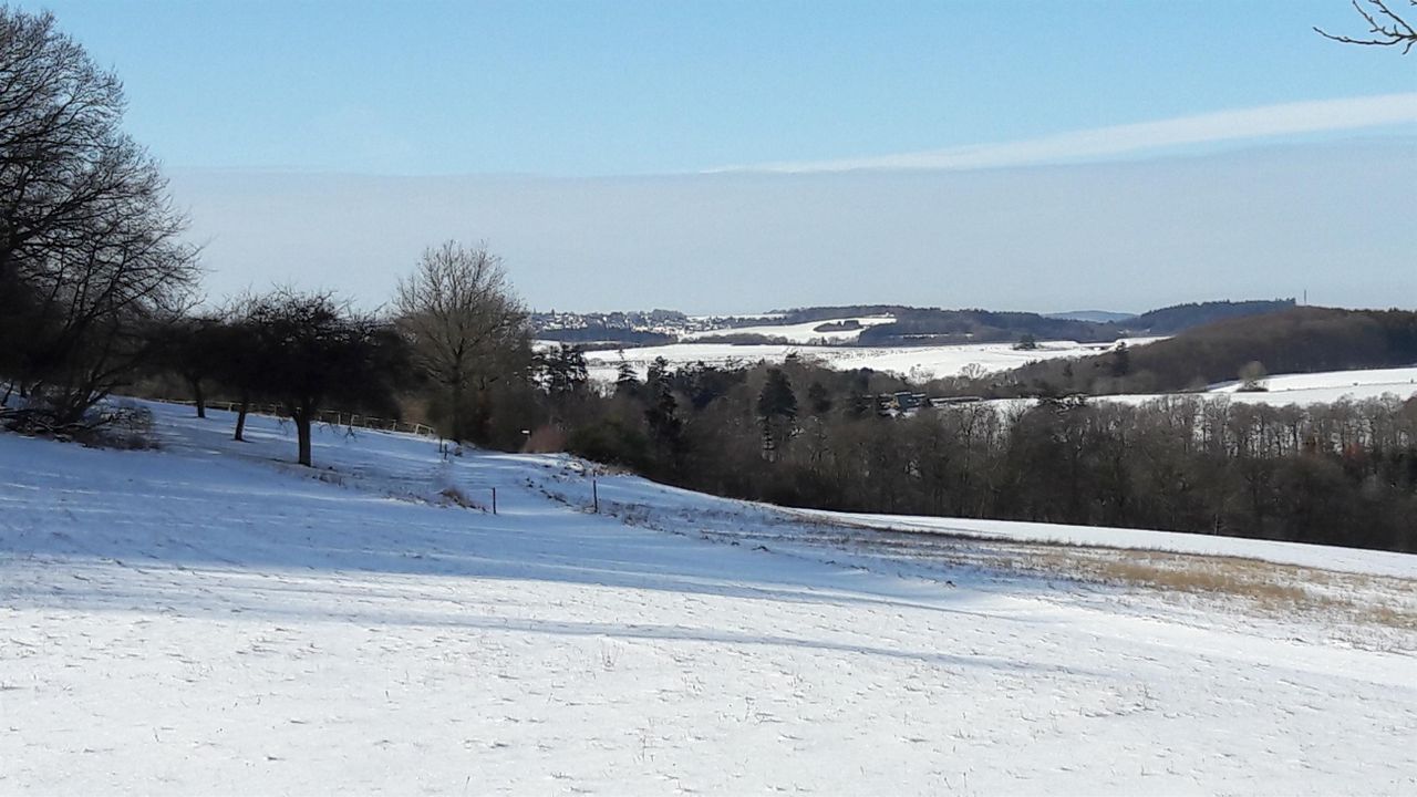 Blick auf die Winterlandschaft Blick auf die Winterlandschaft